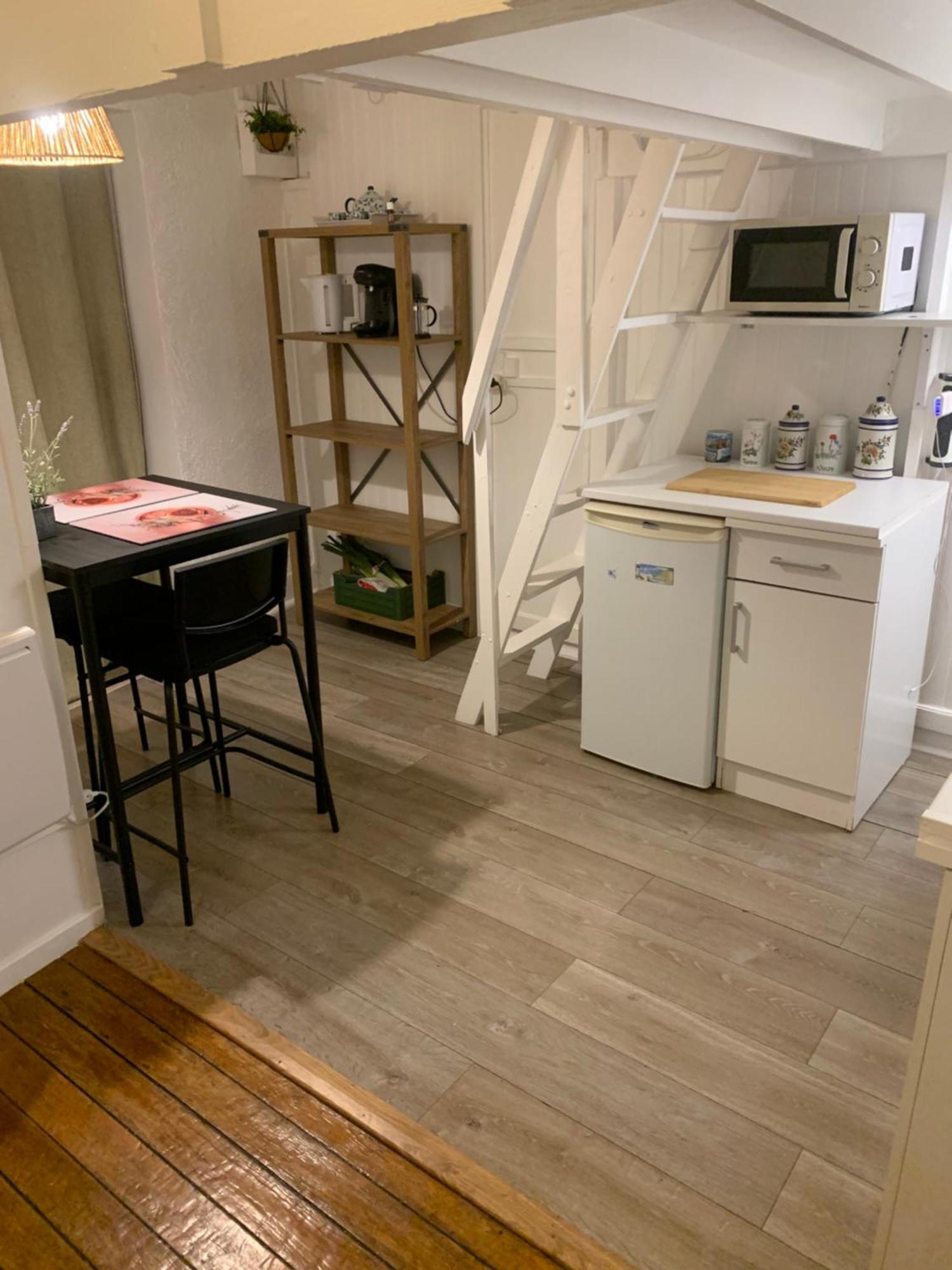 45 Grande Rue Apartment เอิลท์ ภายนอก รูปภาพ